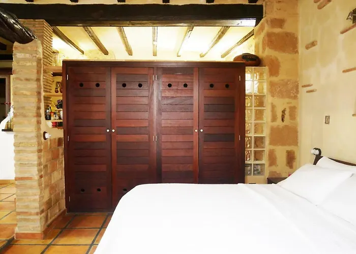 No 2 Spacious And Airy Apartment In Javea Medieval Village